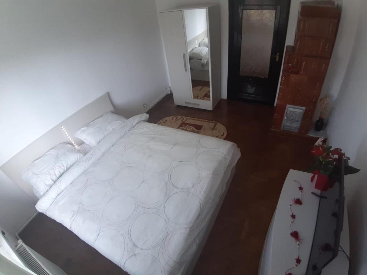 Humulesti Casa Jeni 빌라 외부 사진